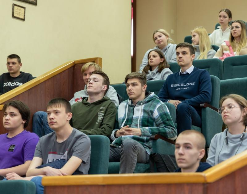 Формируем новые знания через кино