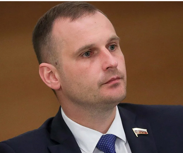 Леонов Сергей Дмитриевич 