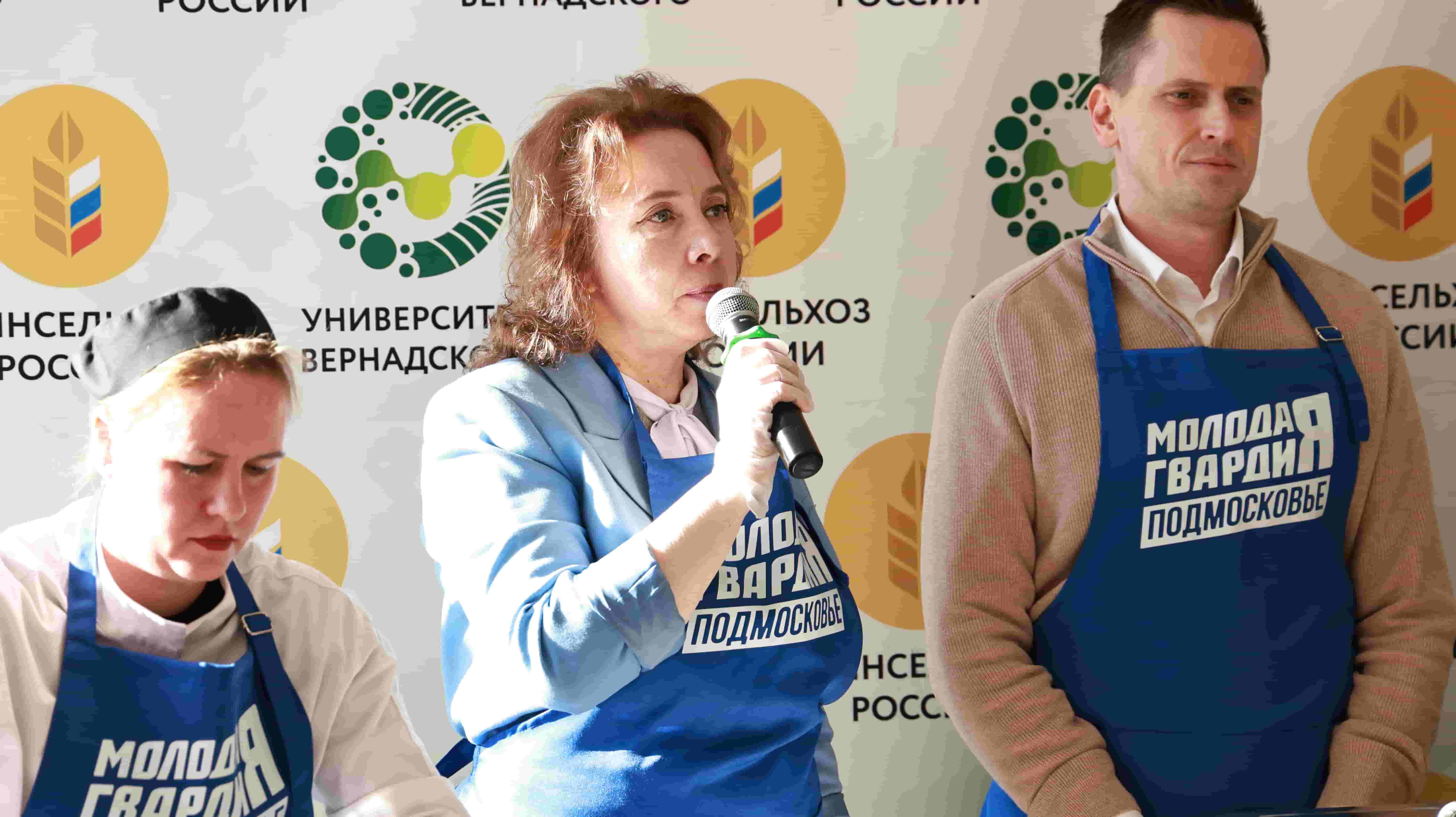 Конкурсы, блины, катание на лошадях: В Университете Вернадского прошли масленичные гуляния