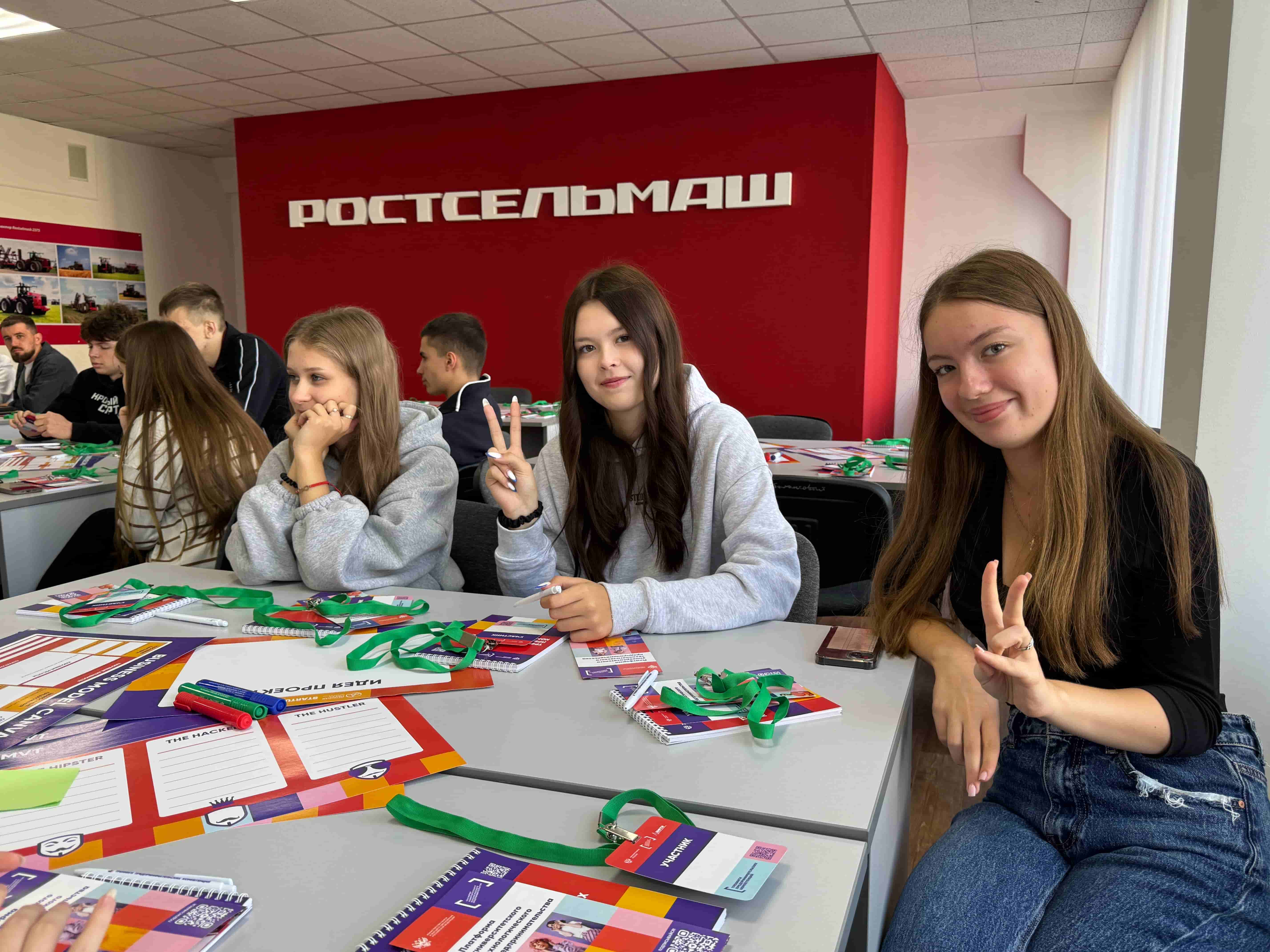 От идеи до стартапа: студенты Университета Вернадского прокачали предпринимательские навыки на тренинге «Startup Hub»