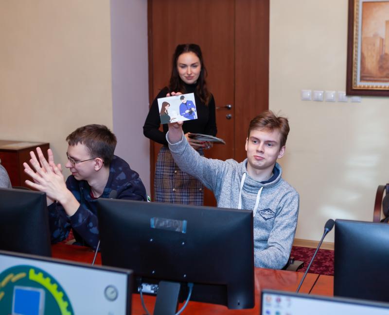Вектор: самопомощь при экстренных ситуациях